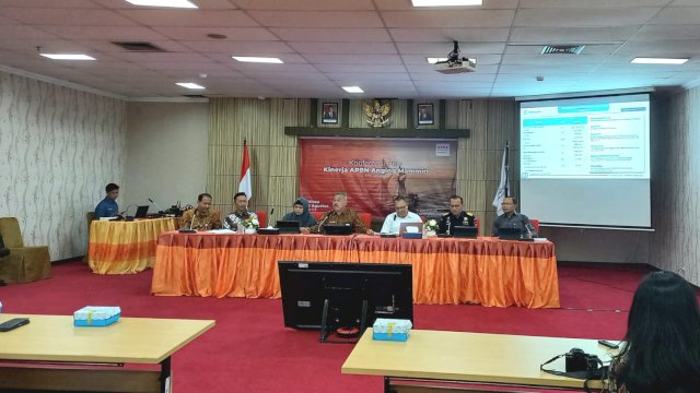 Konferensi Pers kinerja APBN Anging Mammiri di GKN Kota Makassar (Foto: Sri Wahyu Diastuti/Sulselsatu.com)