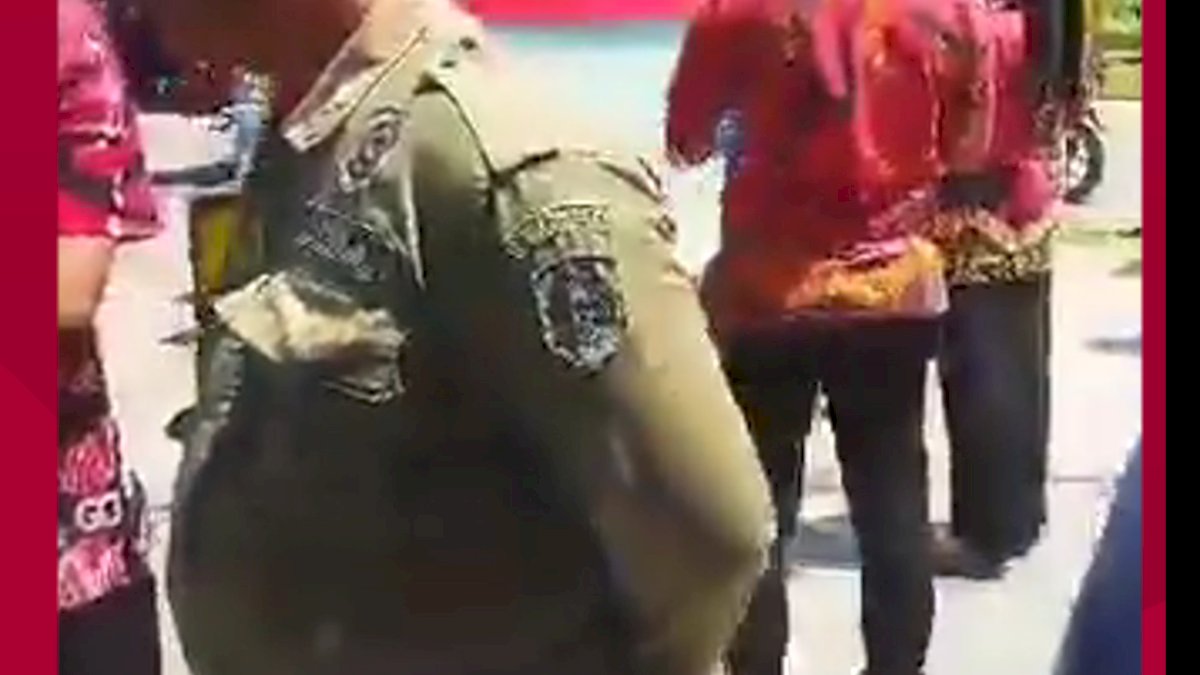 VIDEO: Warga Menolak Pembongkaran Patung Massa Gowa