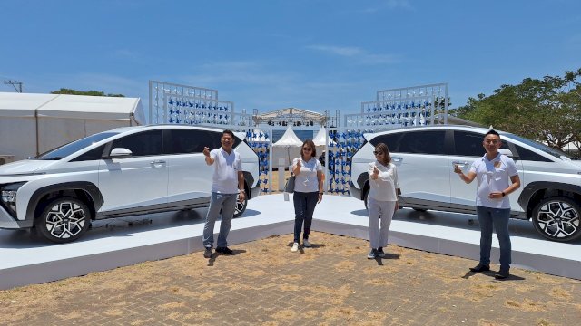 Hari H: Harinya Hyundai di TSM Makassar menampilkan Stargazer X. Foto: Sri Wahyu Diastuti/Sulselsatu.com