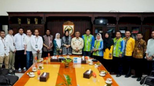 istimewa