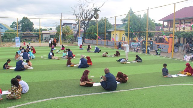 Komunitas Genre bersama PT Vale gelar fun learning bagi anak-anak di Luwu Timur. Foto: Istimewa.