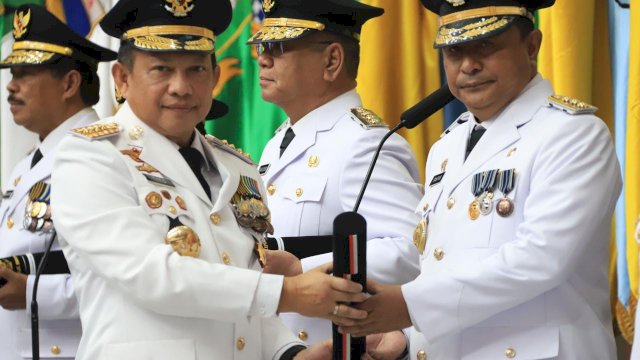 Mendagri tito Karnavian resmi melantik Bachtiar Baharuddin sebagai Pj Gubernur Sulsel. Ist