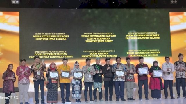 Dinas Ketahanan Pangan Jeneponto terima kategori Ke-3 'Gelar Pangan Murah (GPM) pada Stabilisasi Pasokan dan Harga Pangan (SPHP) Award 2023' (Int).