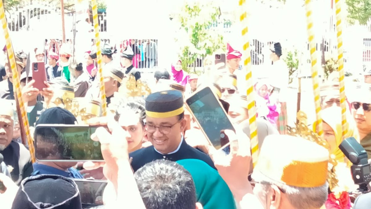 Begini Kesan Anies Baswedan Setibanya di Kedatuan Luwu