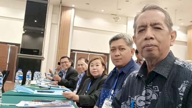 Dewan Pendidikan Kota Makassar Hadiri Rakornas Dewan Pendidikan Indonesia di Cirebon