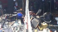 Damkar Makassar Duga Penyebab Kebakaran di Jl Juanda Akibat Arus Pendek Listrik