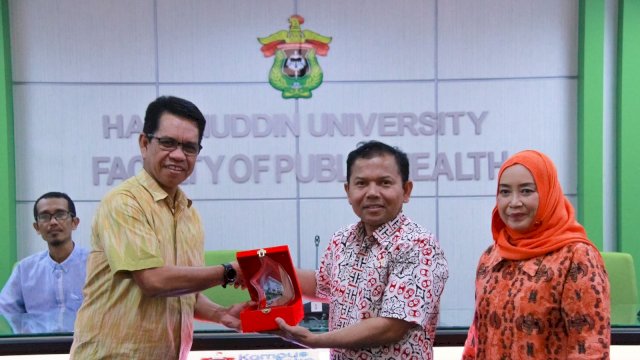 Kalla Beton dan FKM Unhas kerja sama peningkatan kualitas SDM. Foto: Istimewa