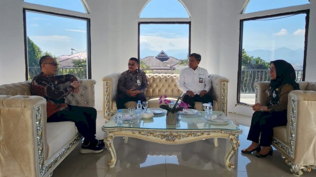 Dirut Bank Sulselbar hadir di High Level Meeting TP2DD dan Capacity Building Implementasi Kartu Kredit Pemerintah Daerah se-Sulbar Tahun 2023. Foto: Istimewa