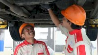 Servis Mobil di Bengkel Resmi Kalla Toyota dan Menangkan Hadiah Emasnya