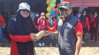 Camat Tallo Gelar Family Gathering Di Pantai Tanjung Bayang
