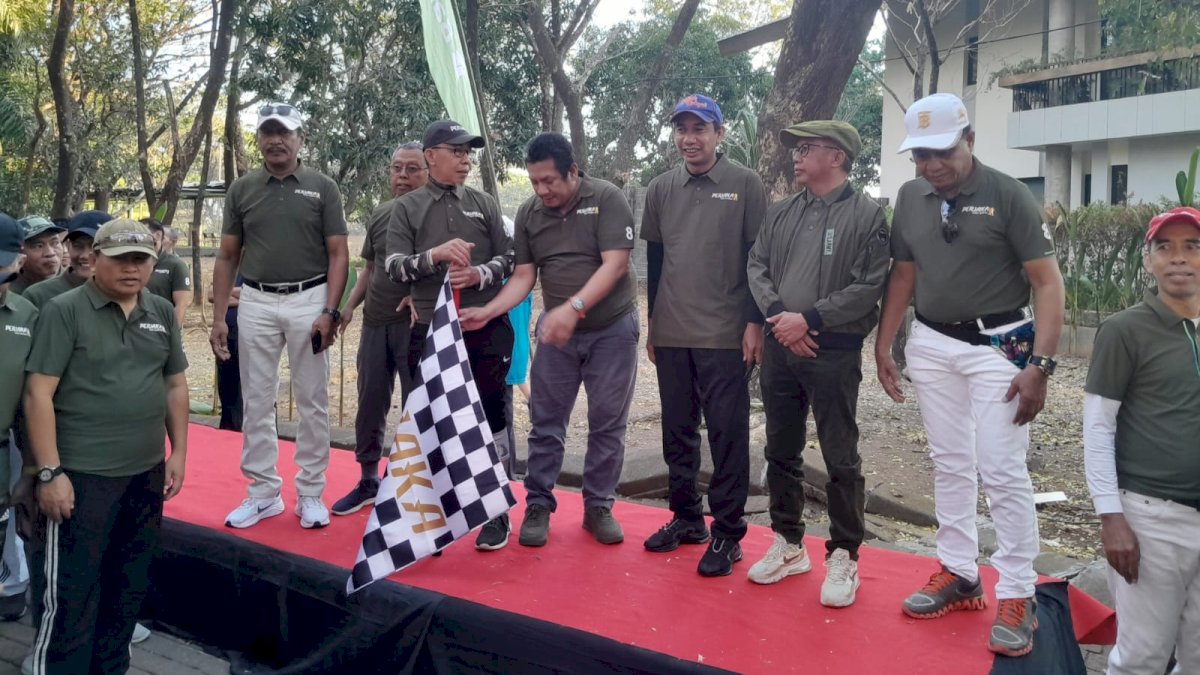 Komunitas Perjaka Bukit Baruga Peringati HUT ke-8 dengan Gelar Aksi Sosial