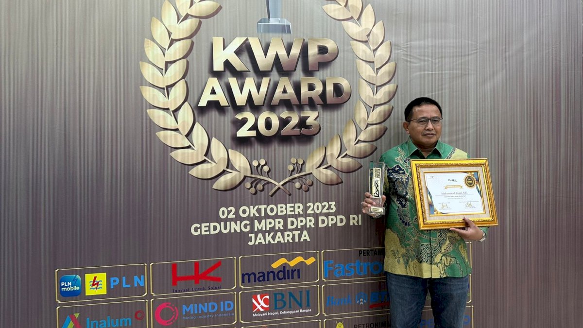 Wartawan Parlemen Beri Penghargaan ke Muhammad Fauzi Sebagai Legislator Peduli Akses Kendaraan