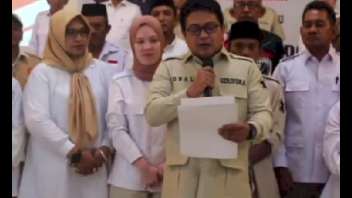 VIDEO: DPC Gerindra Kendari Dukung Pasangan Prabowo-Gibran untuk Pilpres 2024