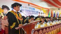 Rektor UNM Prof Husain Syam Kukuhkan 2.672 Wisudawan PPG