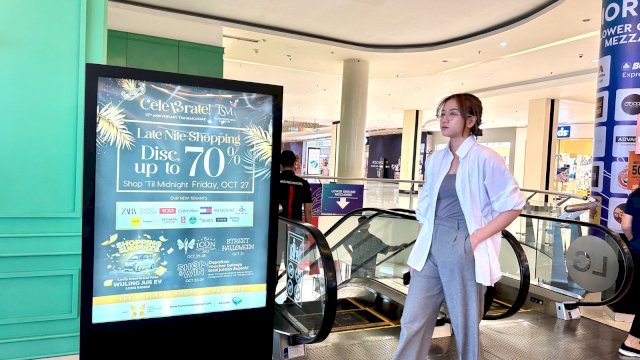 Spesial usia 13 tahun, TSM Makassar berikan diskon hingga 70 persen. Foto: Istimewa