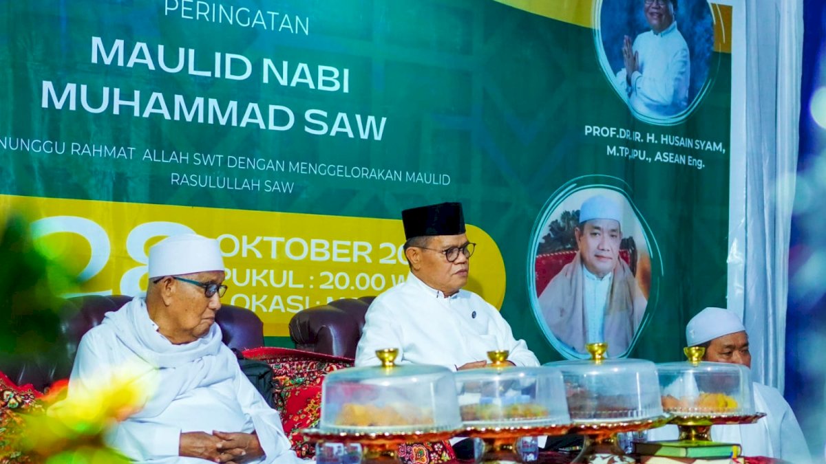 Hadiri Maulid Tarikat Qadiriah di Matakali, PHS Tekankan Pentingnya Meneladani Rasulullah