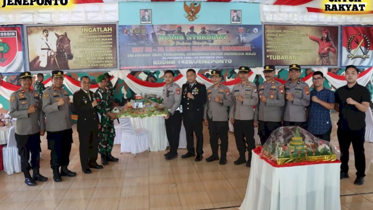 Jaga Sinergitas, Kapolres Jeneponto Beri Surprise Kodim 1425 di HUT TNI