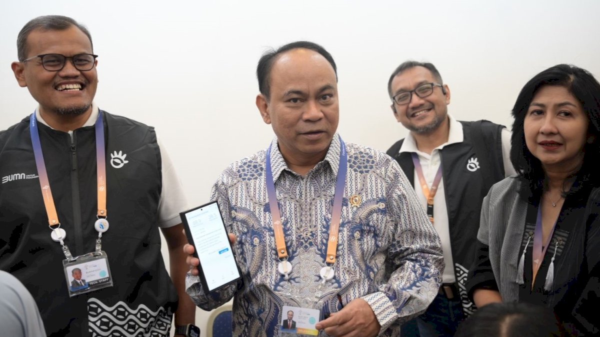 Kualitas Jaringan Telekomunikasi TelkomGroup Selalu Prima di Media Center KTT AIS 2023 Forum, Menkominfo Beri Apresiasi