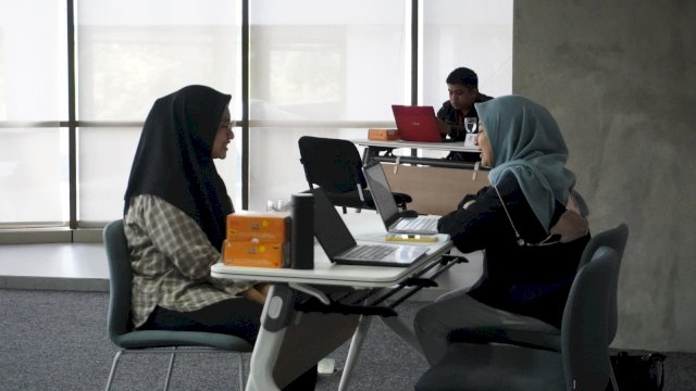 Mahasiswa tingkat akhir mengikuti Career Days Kalla Institute. Foto: Istimewa