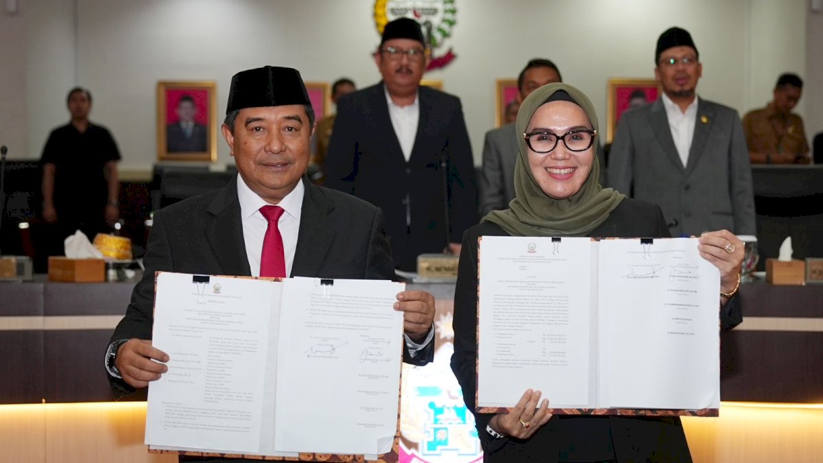 Pertama Kalinya, DPRD Sulsel Ketuk Palu APBD Pokok 2024 di Awal November