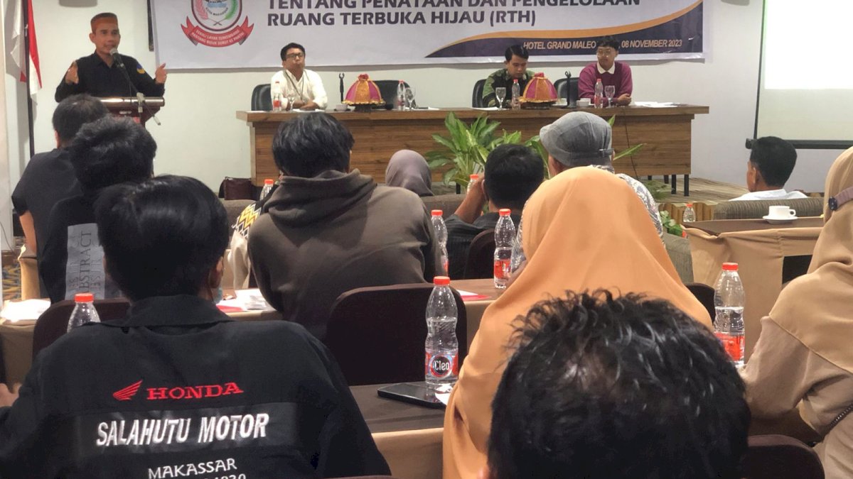 Sosialisasi Perda RTH, Ketua DPRD Makassar Rudianto Lallo Ajak Masyarakat Ciptakan Ruang Terbuka Hijau