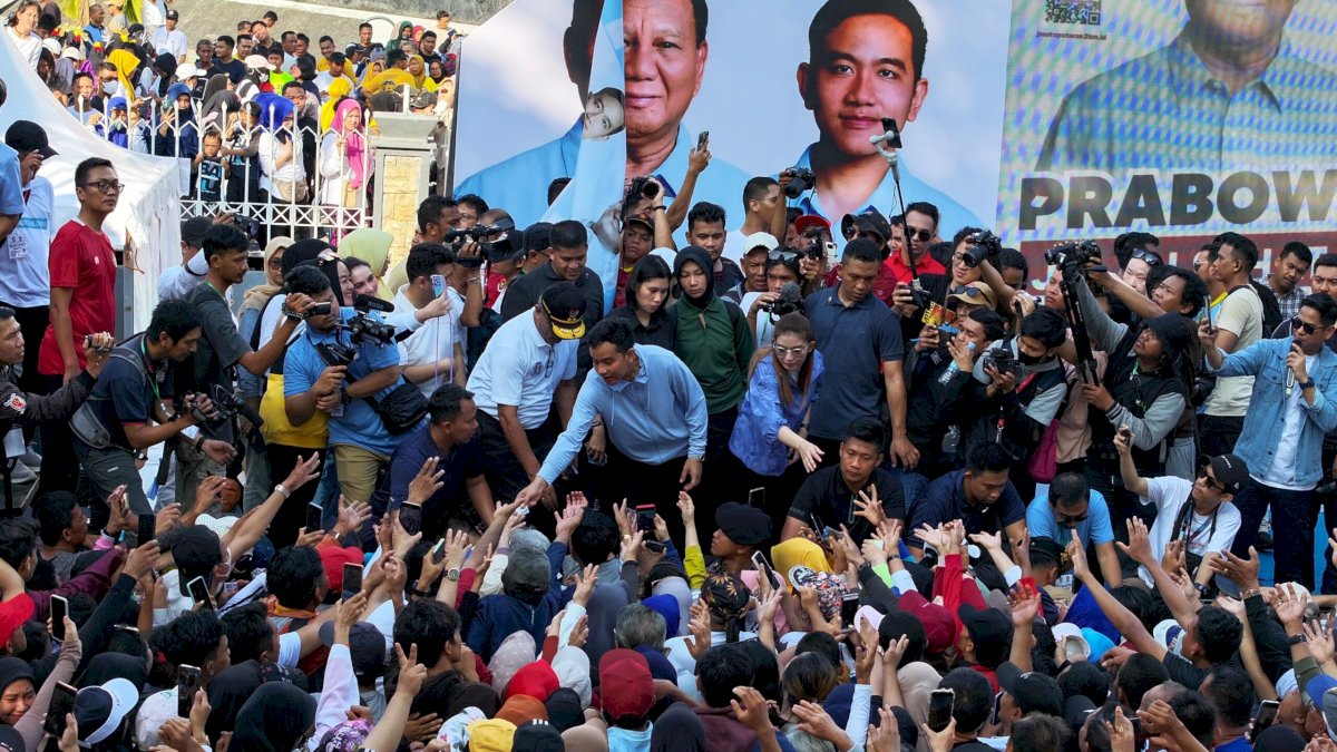 Pendaftar Jalan Sehat Satu Putaran Tembus 1 Juta, Gibran: Terima Kasih Warga Makassar