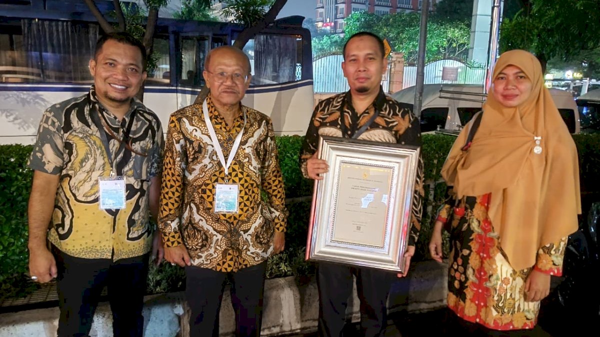 Pemkab Jeneponto Terima Penghargaan dari Kemenkes RI Untuk Kategori Kabupaten Sehat