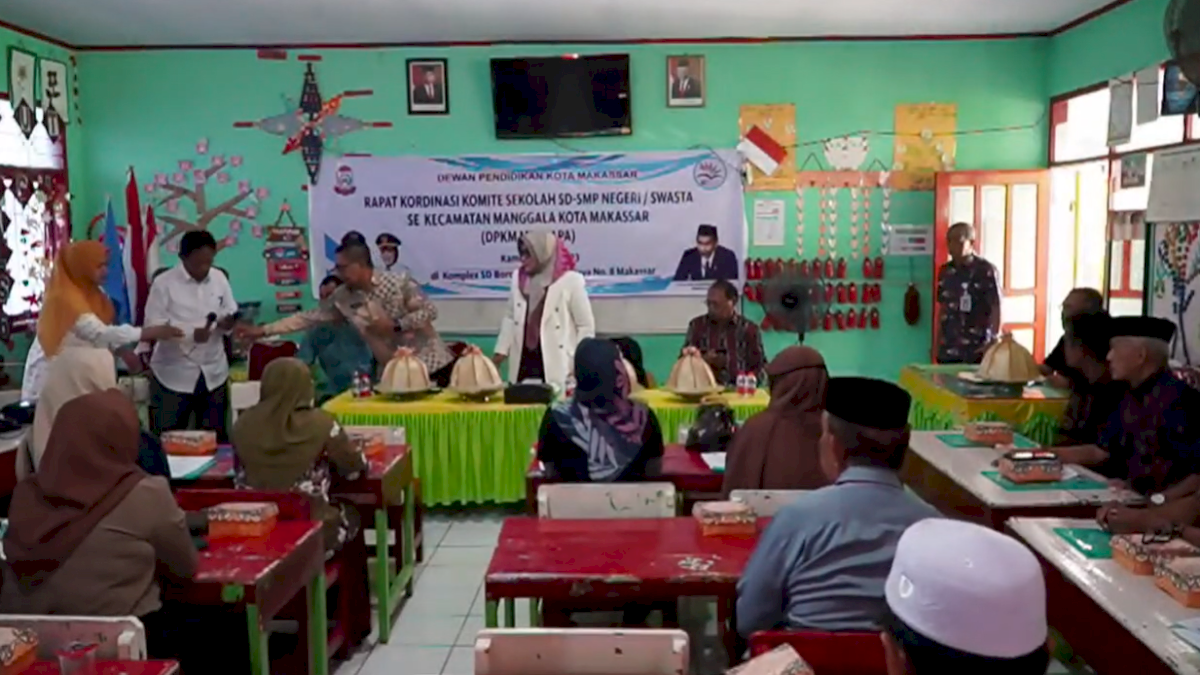 VIDEO: Rapat Koordinasi Komite Sekolah SD-SMP Se-Kecamatan Manggala Makassar