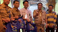 Sekcam Bontoala Dampingi Dokter Udin Tinjau Lokasi Kebakaran di Jalan Masjid Raya