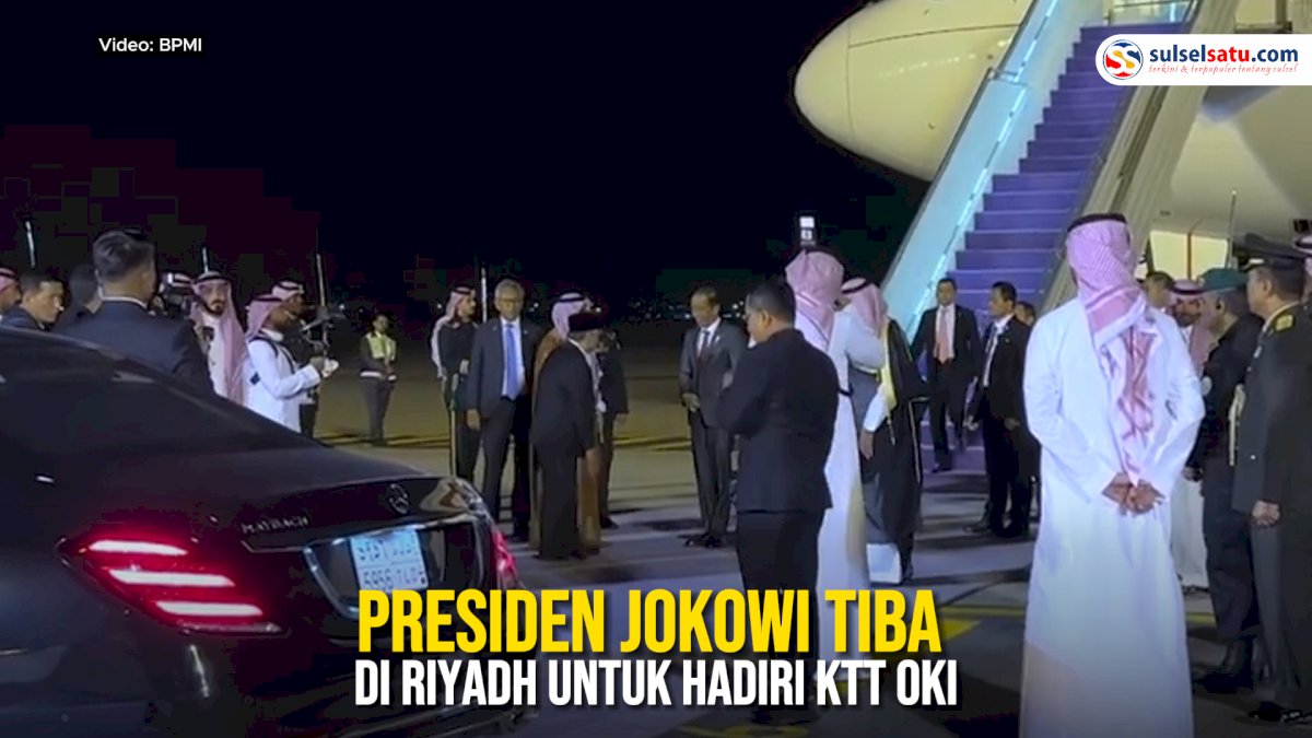 VIDEO: Presiden Jokowi Tiba di Riyadh untuk Hadiri KTT OKI