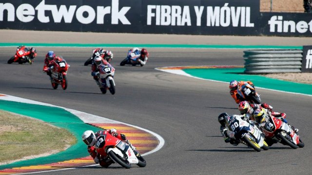 Pembalap Astra Honda Racing Team (AHRT) Fadillah Arbi Aditama siap menutup musim balap di ajang FIM JuniorGP World Championship 2023 dengan penampilan gemilang. Foto: Istimewa