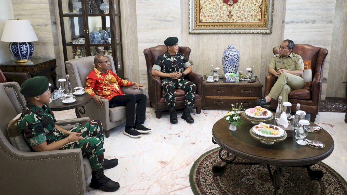 Tingkatkan Kolaborasi, Danny Pomanto Terima Kunjungan Danyonarhanud 16/SBC Mayor Arh Edwin Hermawan