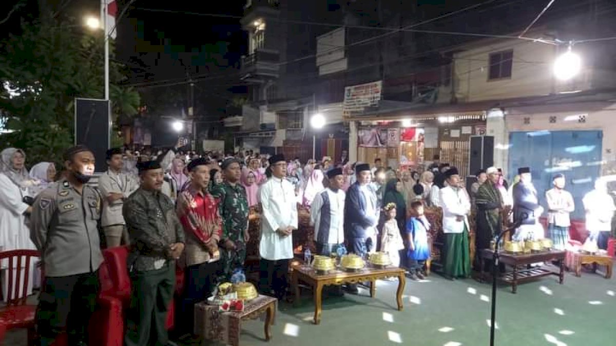 Lurah Bontoala Tua Dampingi Plt Camat Bontoala Hadiri Maulid di Ponpes MDIA
