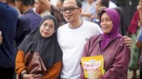 Plt Camat Makassar Harun Rani Hadiri Pasar Murah di Jalan Abubakar Lambogo