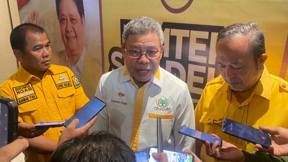 Taufan Pawe Minta Caleg Golkar Taati Aturan KPU Soal Dana Kampanye