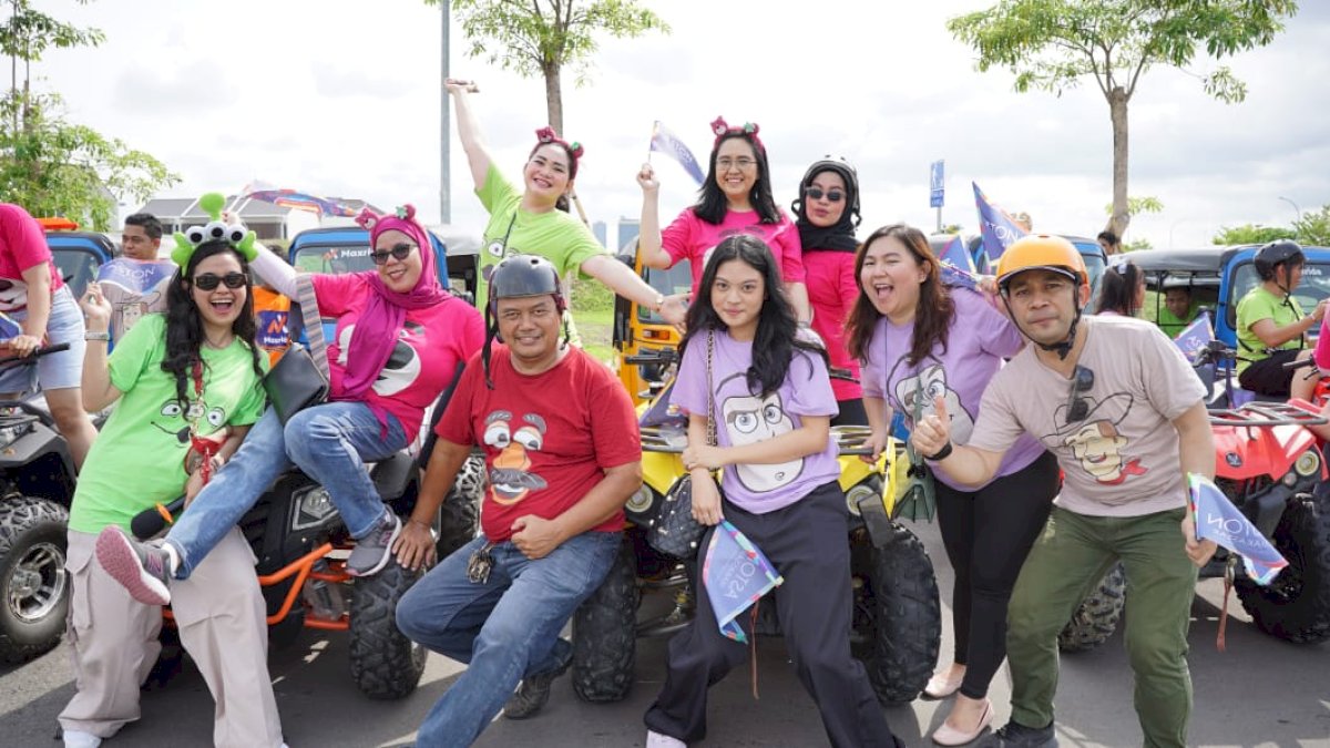 ASTON Makassar Gelar Karnaval Perkenalkan Tema Tahun Baru 2024 Wooddy’s Roundup