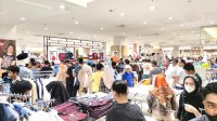 Late Nite Shopping TSM Makassar Berikan Diskon Hingga 80 Persen
