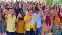 Nurdin Halid Temui Warga di Pangkep dan Barru, Keluhkan Sulitnya Dapat Pupuk