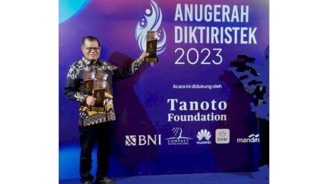istimewa