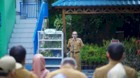 Foto: Camat Makassar Harun Rani Pimpin Apel Pagi