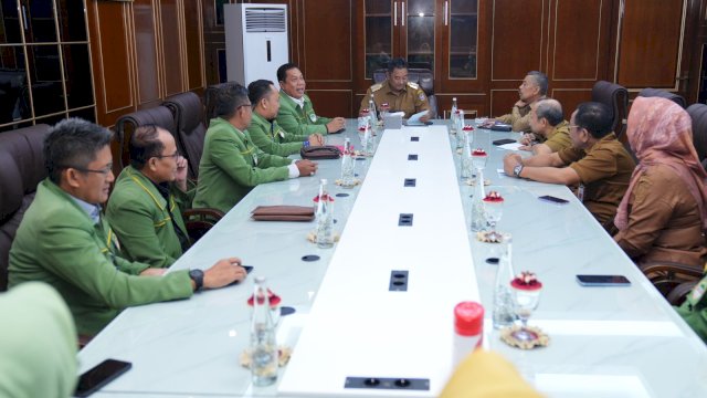istimewa