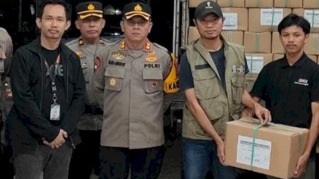 Surat suara untuk caleg DPRD Kabupaten, Provinsi dan DPR RI tiba di Jeneponto (Int)