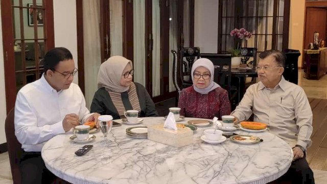 Capres nomor urut 1 Anies Baswedan di kediaman pribadi Wapres 2 periode Jusuf Kalla di Makassar. Ist