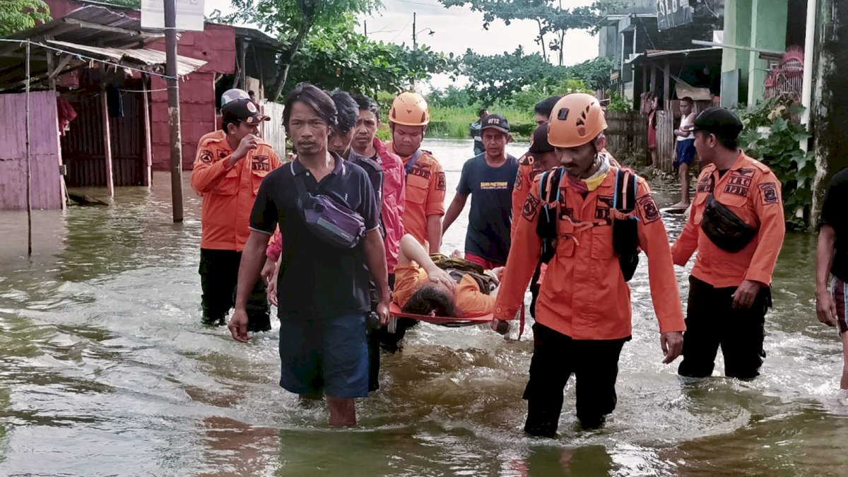 Korban Pengungsi Banjir di Makassar Capai 482 Jiwa