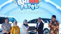 Transaksi Pakai BRImo, 15 Nasabah Ini Menangkan Mobil Listrik Keren!