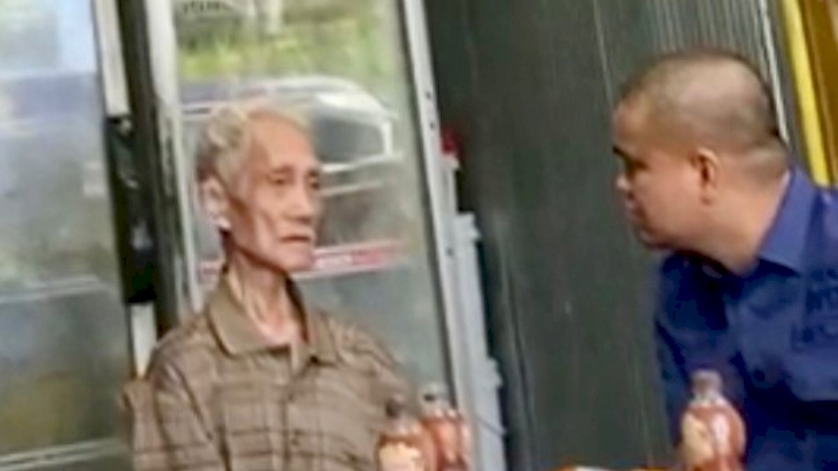 Politisi Senior Sekaligus Mantan Bupati Wajo Doakan Ferdhy Asdana Terpilih Jadi Anggota DPRD