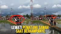 VIDEO: Momen Anies Baswedan Lewati Pematang Sawah saat Berkampanye
