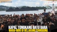 VIDEO: Acara Desak Anies di Samarinda, Kapal Tongkang Batu Bara Wara-wiri di Belakang Panggung