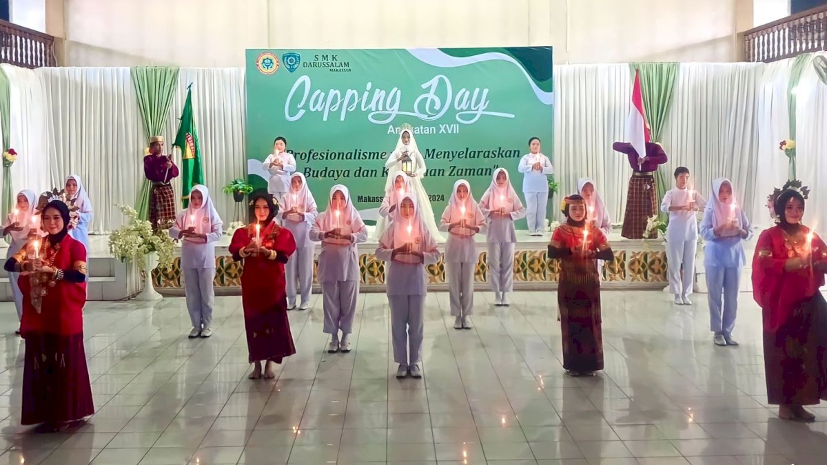 Siswa SMK Darussalam Makassar Caping Day Menuju Praktik Klinik