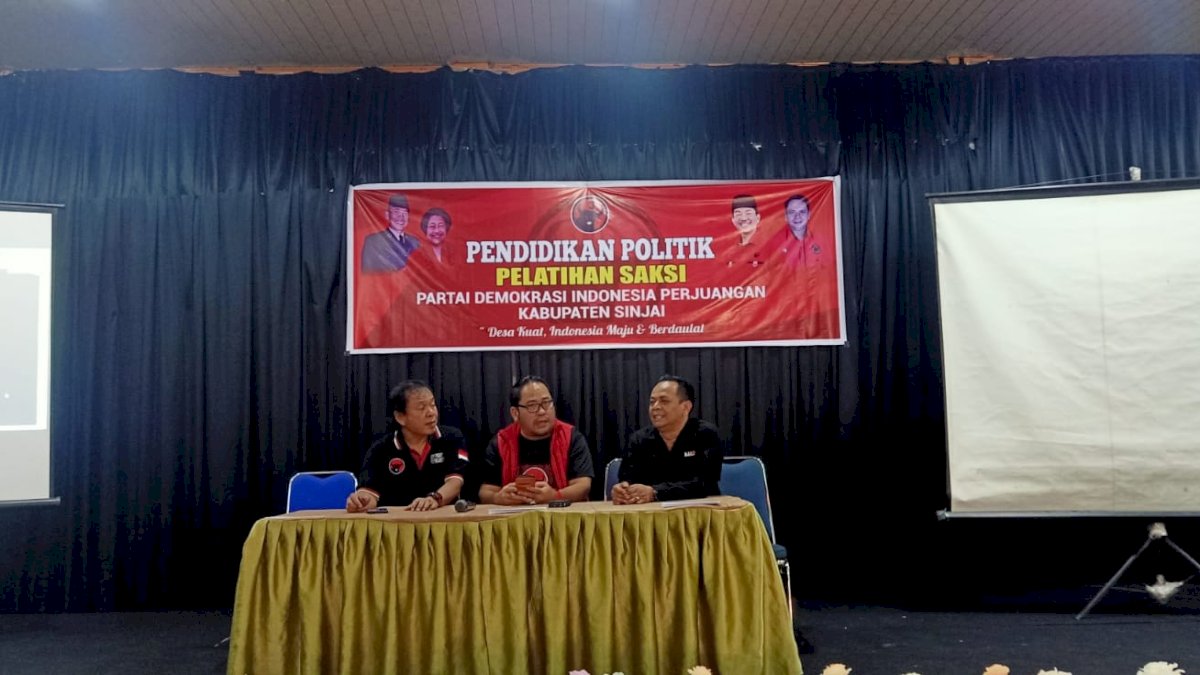 Iqbal Arifin Pimpin Pelatihan Saksi DPC PDIP Sinjai